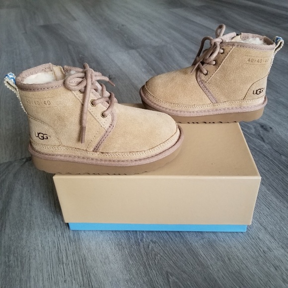 ugg neumel sand